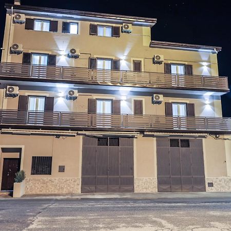 Green - Bed And Breakfast A Castrovillari Bagian luar foto